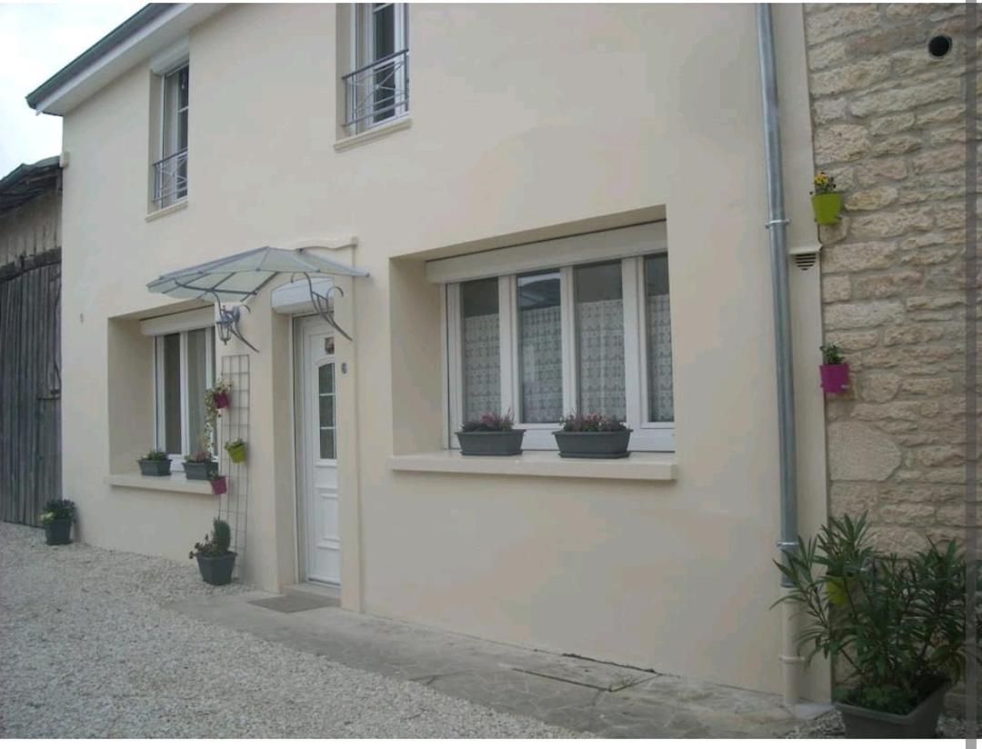 Les Chambres Touristique Julea Dienville Exterior foto